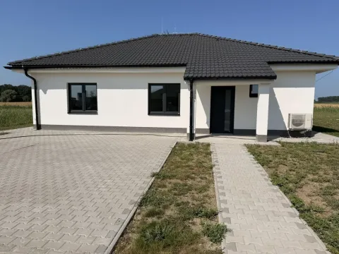 Prodej rodinného domu, Sopřeč, 126 m2