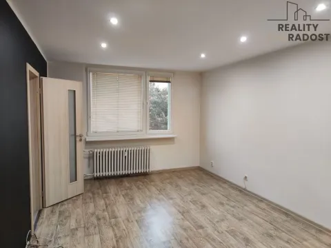 Prodej bytu 2+1, Chomutov, Dřínovská, 62 m2
