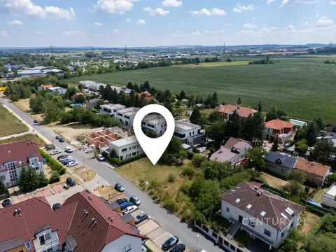 Prodej pozemku pro bydlení, Praha, 553 m2