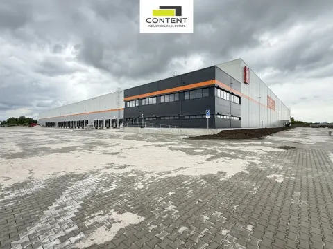 Pronájem skladu, Měnín, 10000 m2