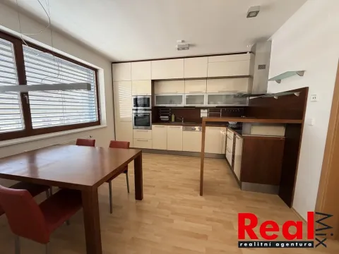 Pronájem bytu 3+kk, Brno - Staré Brno, Hlinky, 93 m2