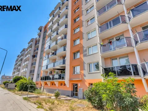Prodej bytu 3+1, Třebíč - Nové Dvory, Tkalcovská, 72 m2