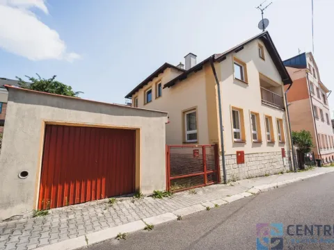 Prodej bytu 4+1, Jablonec nad Nisou, Máchova, 117 m2