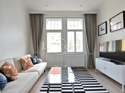 Pronájem bytu 2+kk, Praha - Vinohrady, náměstí Jiřího z Poděbrad, 56 m2