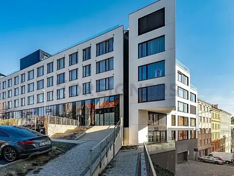 Pronájem bytu 2+kk, Praha, Holečkova, 55 m2
