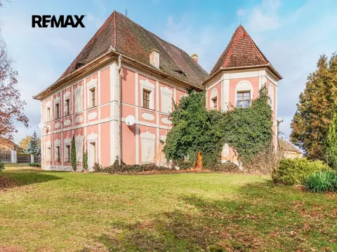 Prodej domu, Ježovy, 700 m2