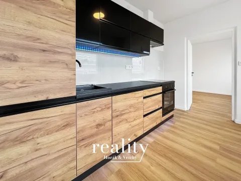 Pronájem bytu 3+1, Znojmo, Příční, 70 m2