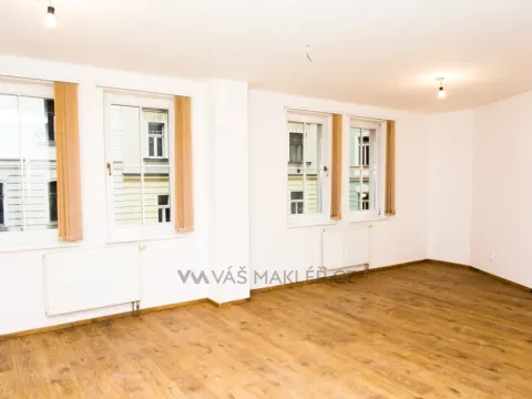 Pronájem kanceláře, Praha - Žižkov, Chelčického, 111 m2