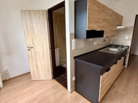 Pronájem bytu 2+1, Kuřim, Na Loučkách, 50 m2