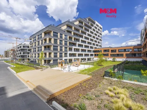 Prodej bytu 2+kk, Praha - Hloubětín, Poděbradská, 71 m2
