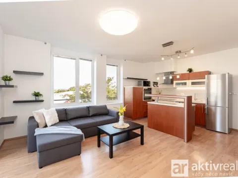Pronájem bytu 3+kk, Mělník, Za Stadionem, 70 m2