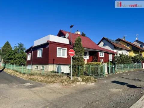 Pronájem rodinného domu, Karlovy Vary - Stará Role, Dykova, 179 m2