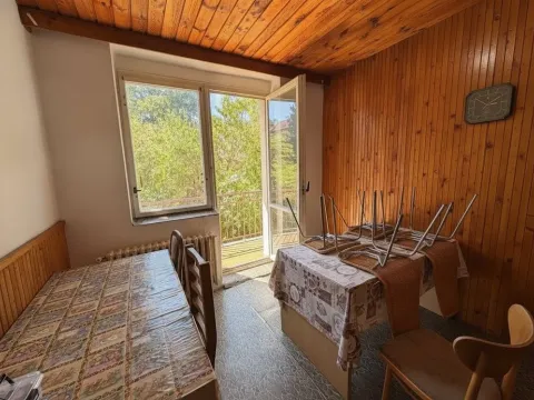 Pronájem činžovního domu, Plzeň, Mánesova, 305 m2