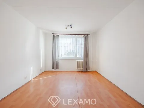 Pronájem bytu 1+1, Moravské Budějovice, Šafaříkova, 33 m2