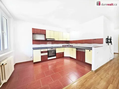 Prodej bytu 3+1, Lovosice, Dlouhá, 68 m2