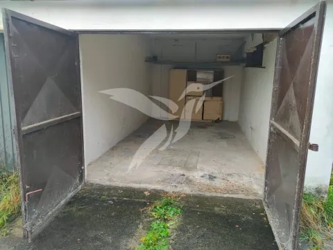 Pronájem garáže, Libčice nad Vltavou, Družstevní, 38 m2