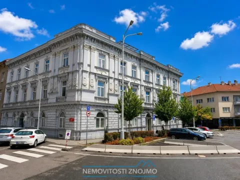 Pronájem bytu 1+kk, Znojmo, Mariánské náměstí, 34 m2