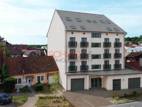 Prodej bytu 2+kk, Hustopeče, Na Úvoze, 64 m2