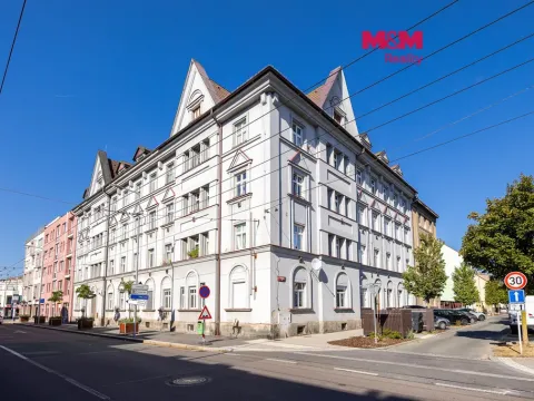 Prodej bytu 3+1, Pardubice - Zelené Předměstí, K Višňovce, 97 m2