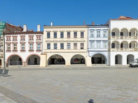 Pronájem kanceláře, Nový Jičín, Masarykovo nám., 40 m2