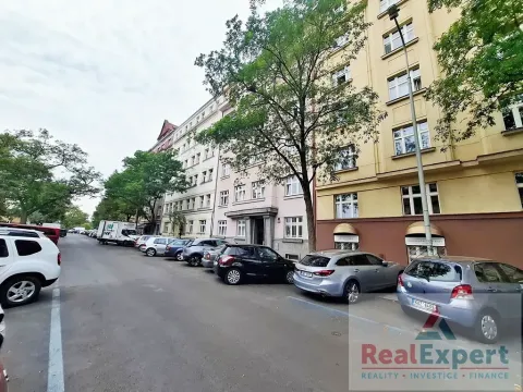 Pronájem bytu 2+1, Praha - Vinohrady, Čáslavská, 59 m2