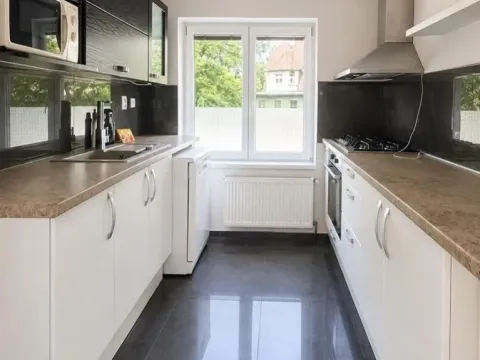 Pronájem bytu 3+1, Sloup v Čechách, Komenského, 60 m2