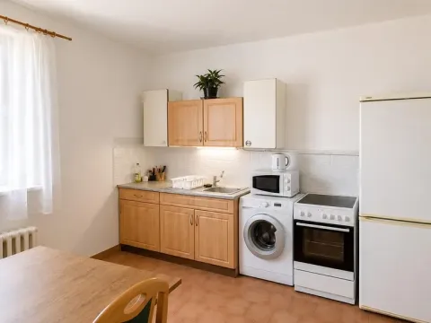 Pronájem bytu 2+1, Most, tř. Budovatelů, 55 m2