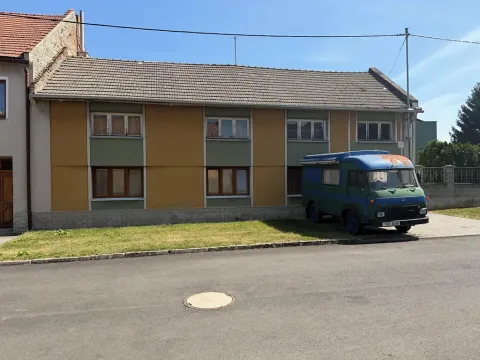 Prodej rodinného domu, Klenovice na Hané, 230 m2
