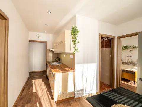 Prodej bytu 3+1, Modřice, Husova, 70 m2