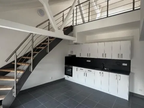 Pronájem bytu 2+kk, Šternberk, náměstí Svobody, 71 m2
