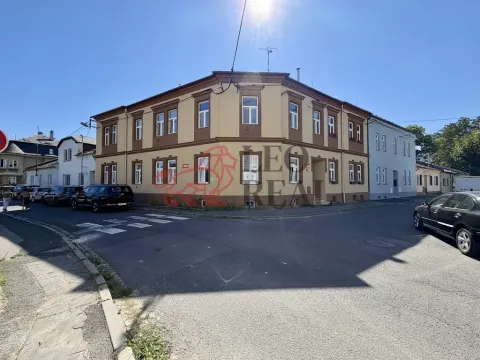 Prodej bytu 1+1, Opava - Předměstí, náměstí Svaté Trojice, 37 m2