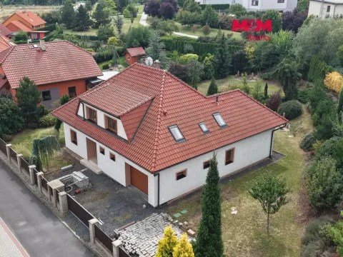 Pronájem rodinného domu, Louny, Akátová, 150 m2
