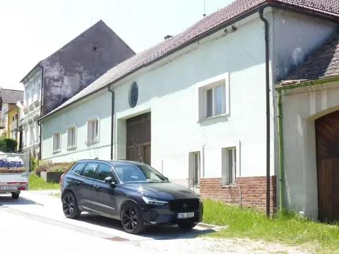 Dražba rodinného domu, Pištín, 220 m2