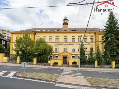 Prodej bytu 3+kk, Ústí nad Labem - Střekov, Karla IV., 157 m2
