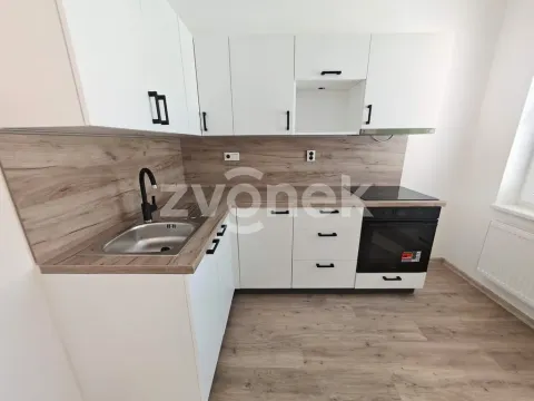 Pronájem bytu 2+kk, Otrokovice, Moravní, 45 m2