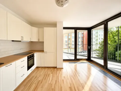 Pronájem bytu 2+kk, Praha - Žižkov, Ke kapslovně, 58 m2