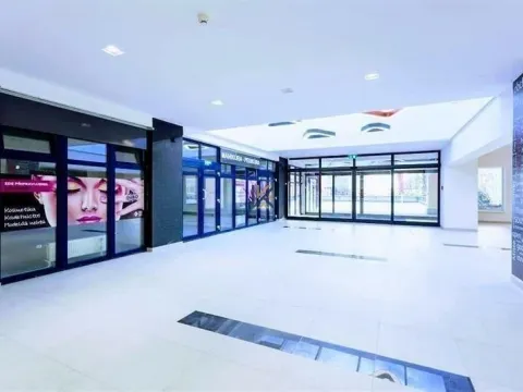 Pronájem obchodního prostoru, Praha - Stodůlky, Prusíkova, 28 m2