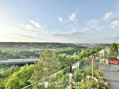 Prodej bytu 4+kk, Praha - Hlubočepy, Lumiérů, 163 m2