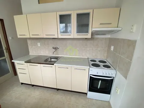 Pronájem bytu 2+1, Holoubkov, 60 m2
