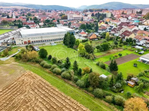 Prodej komerčního pozemku, Rosice, Sportovní, 3658 m2