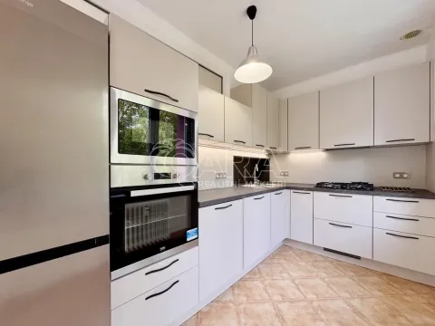 Pronájem bytu 2+kk, Praha - Hloubětín, Zelenečská, 52 m2