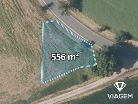 Prodej podílu pole, Tachlovice, 185 m2