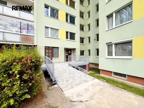 Prodej bytu 3+1, Praha - Stodůlky, Přecechtělova, 74 m2