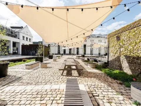 Pronájem apartmánu, Praha - Holešovice, Komunardů, 90 m2