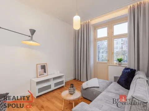Prodej bytu 2+kk, Praha - Nusle, Jaromírova, 47 m2