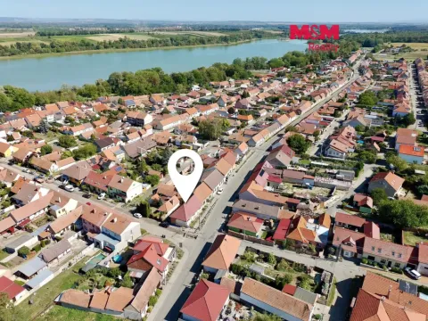 Prodej ubytování, Hlohovec, Hlavní, 80 m2