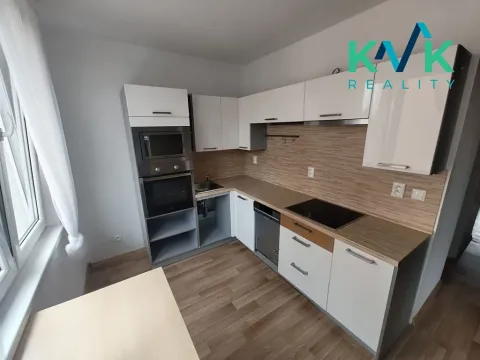 Pronájem bytu 2+1, Karlovy Vary, Školní, 63 m2