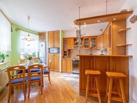 Pronájem bytu 3+kk, Moravské Budějovice, Na Výsluní, 89 m2