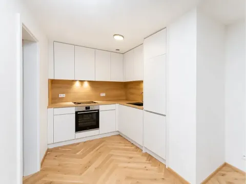Prodej bytu 3+kk, Praha - Vršovice, Žitomírská, 120 m2