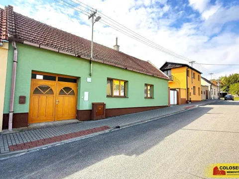 Prodej rodinného domu, Bzenec, 90 m2
